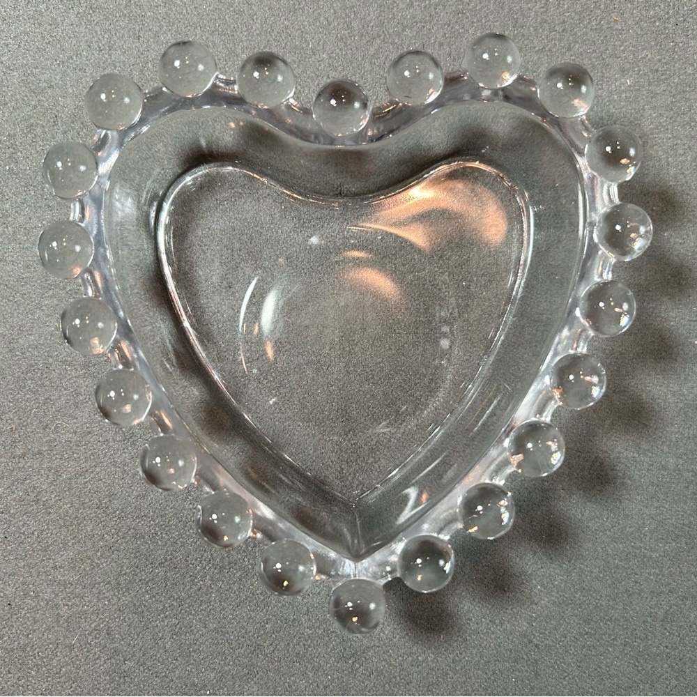 Heart-Shaped Glass‎ Dish
